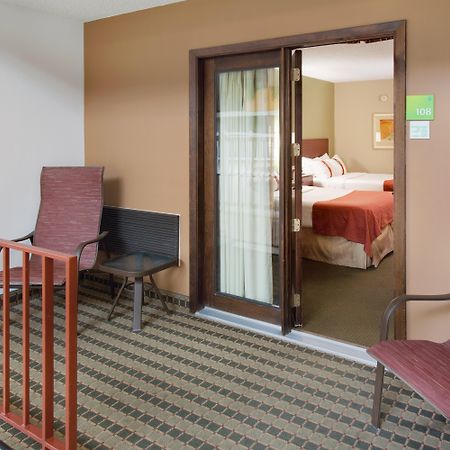 Hotel Doubletree By Hilton Austin, Mn Zewnętrze zdjęcie
