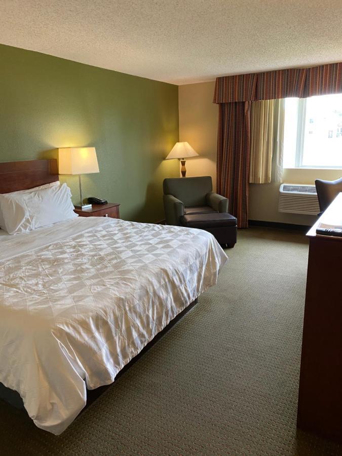 Hotel Doubletree By Hilton Austin, Mn Zewnętrze zdjęcie