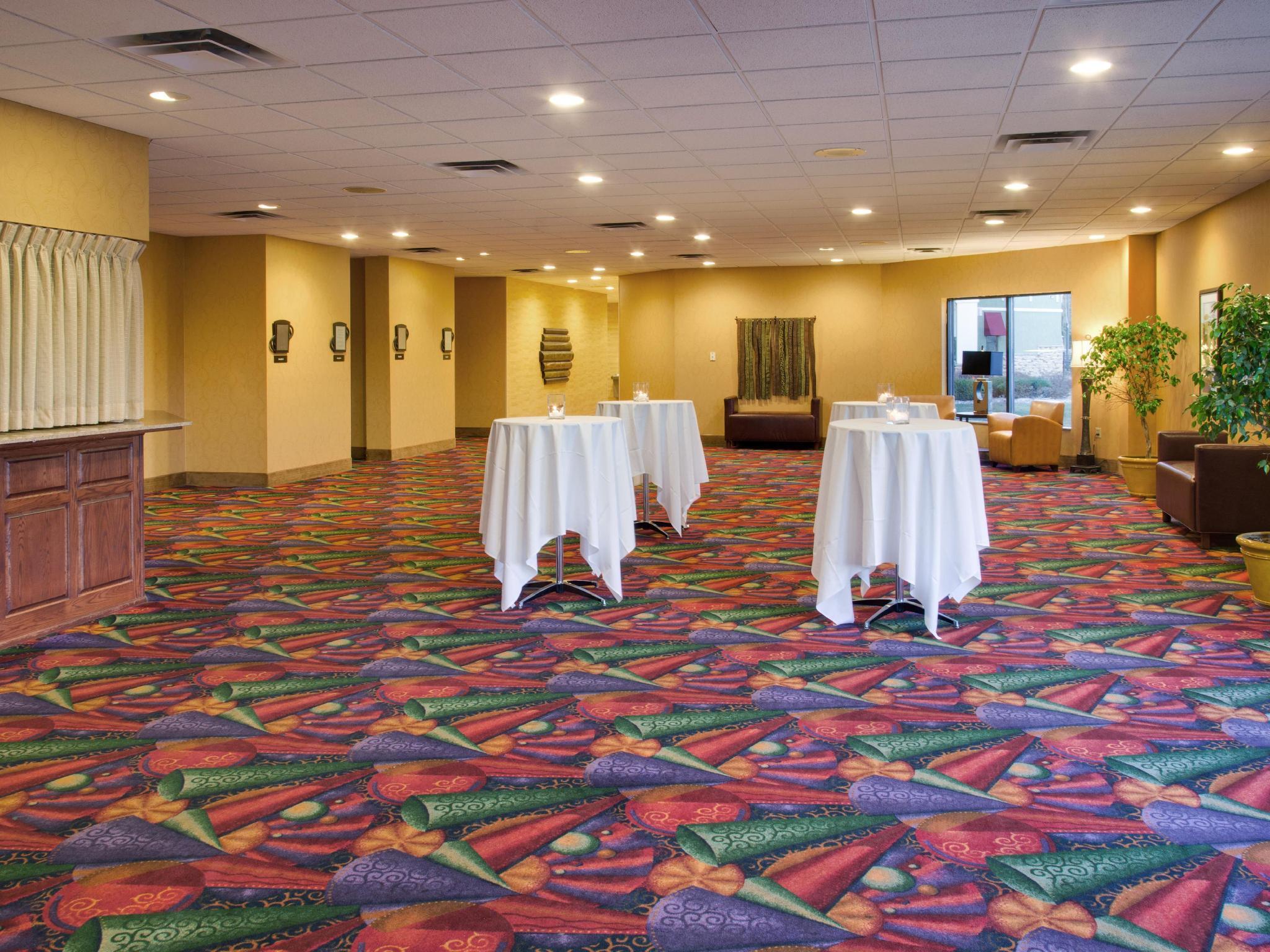 Hotel Doubletree By Hilton Austin, Mn Zewnętrze zdjęcie